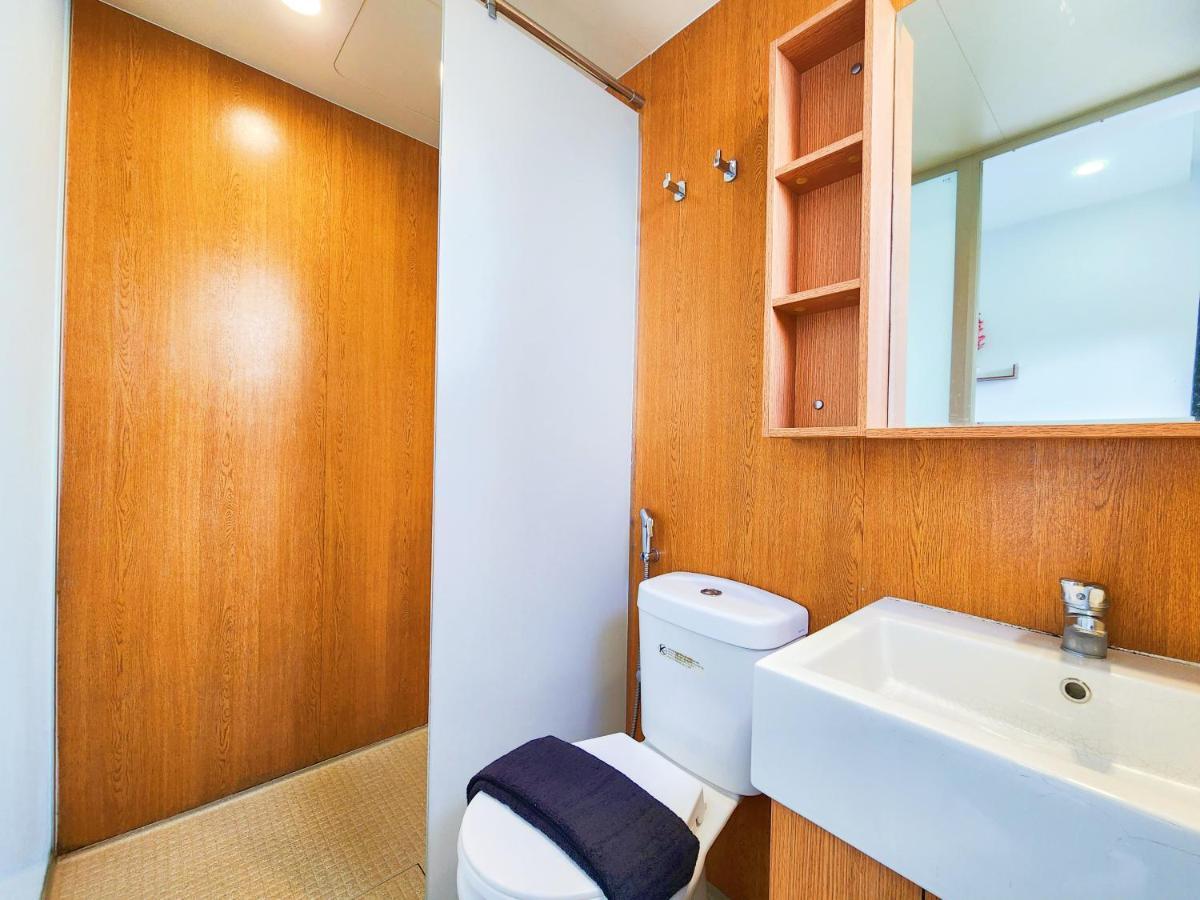 Klia Lili Residensi 5 Plus 2 Pax With Splendid Pool Nilai Exterior foto